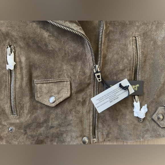 [BLANKNYC] Women’s Belted Moto Jacket. 🧥
*NEW WITH TAGS 🏷️ - Picture 7 of 11